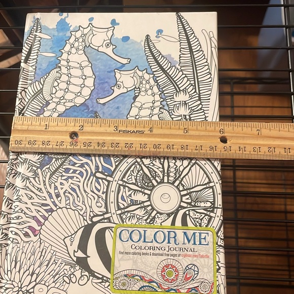 NWT color me coloring journal by C.R.Gibson - Picture 6 of 7